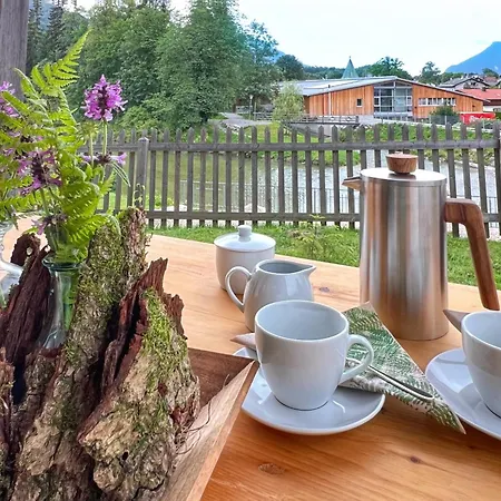 Ferienhaus Bachperle - Alpenidyll Mit Kamin, Balkon Oder Terrasse Fuer Geniesser Apartment *