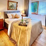 Apartment Bachperle - Alpenidyll Mit Kamin, Balkon Oder Terrasse Fuer Geniesser Kiefersfelden